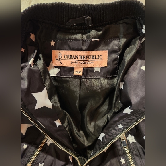 24 month Toddler Black and white jacket - Picture 2 of 3